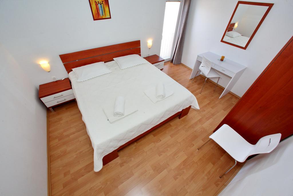 Apartments Andreja Pag Town Kültér fotó
