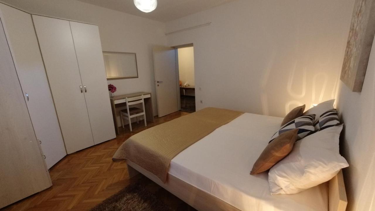 Apartments Andreja Pag Town Kültér fotó